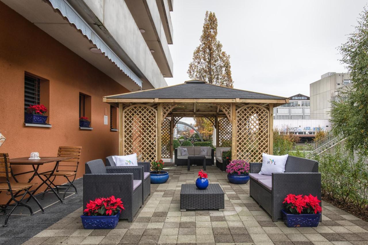 Hotel Residence Loren - Contact & Contactless Check-In Устер Экстерьер фото